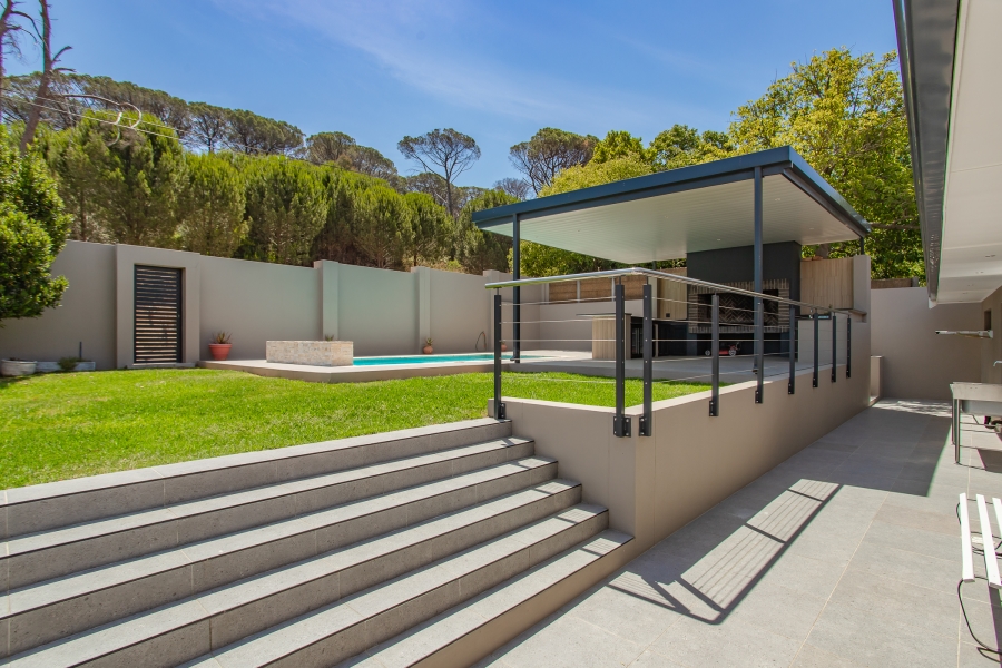 4 Bedroom Property for Sale in Courtrai Western Cape